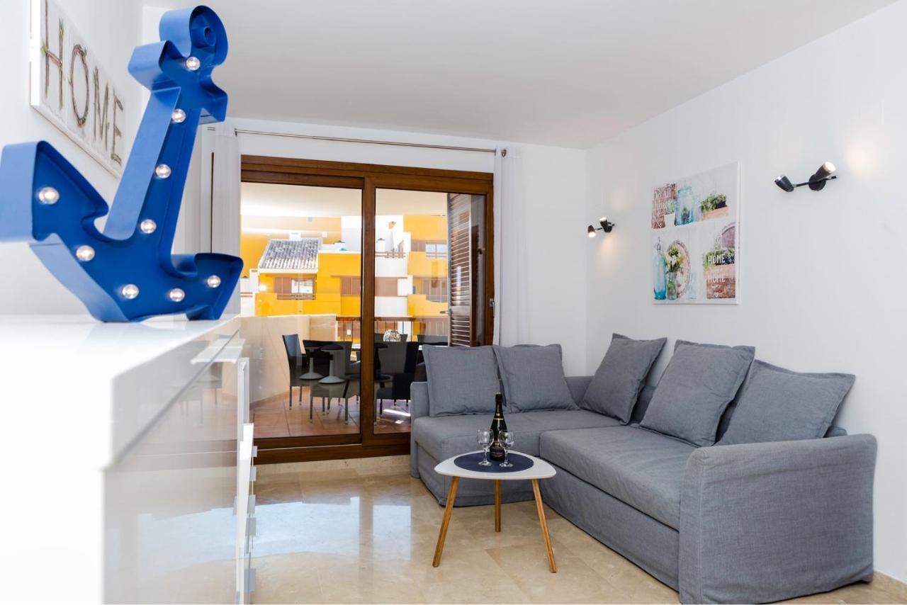 Apartament Love Home Punta Prima  Екстер'єр фото